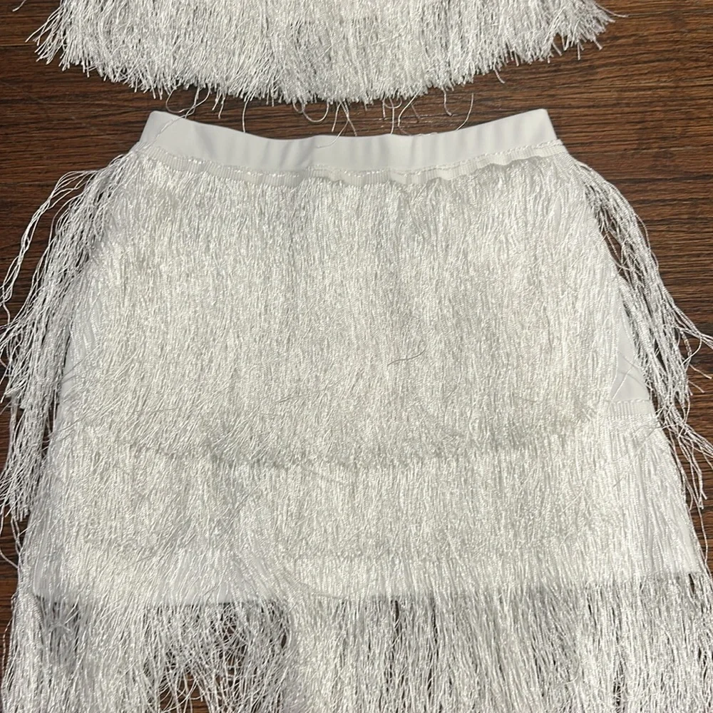 SHEIN Fringe White Skirt and Cropped Tank Set fringe - Picture 4 of 6
